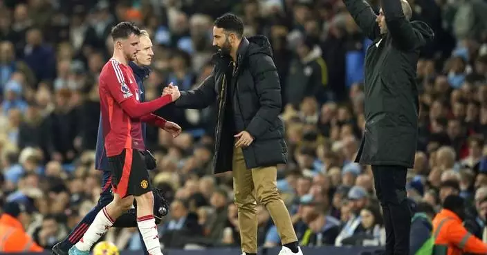 Man United's Mason Mount sustains latest injury and is substituted after 14 minutes against Man City