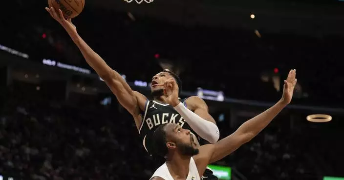 Antetokounmpo, Lillard remain sidelined for Bucks against Bulls