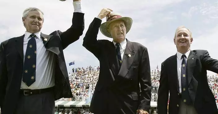 Neale Fraser, Australia&#8217;s long-time Davis Cup captain, dies at 91