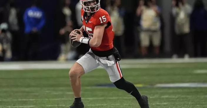 No. 5 Georgia pulls off another overtime stunner, beating No. 2 Texas 22-19 for SEC title