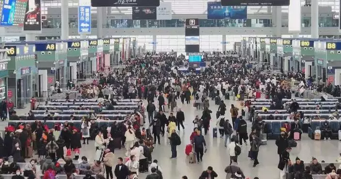 Train tickets sale for 2025 Spring Festival travel rush to start on Dec 31