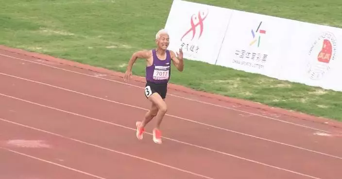 71-year-old sprinter redefines aging with tenacity, record-breaking performance