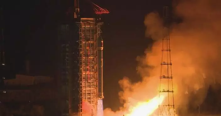 China successfully launches new group of SAR satellites