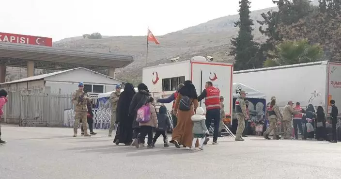 Reopening of border gates sparks mixed reactions in Türkiye as Syrians plan their return