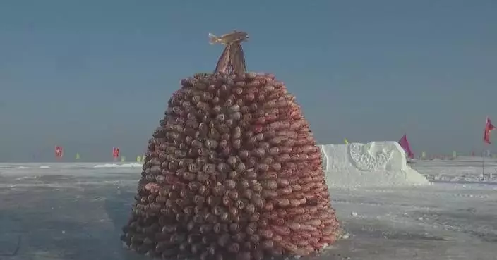 Fishermen celebrate bumper winter harvest at China&#8217;s Chagan Lake