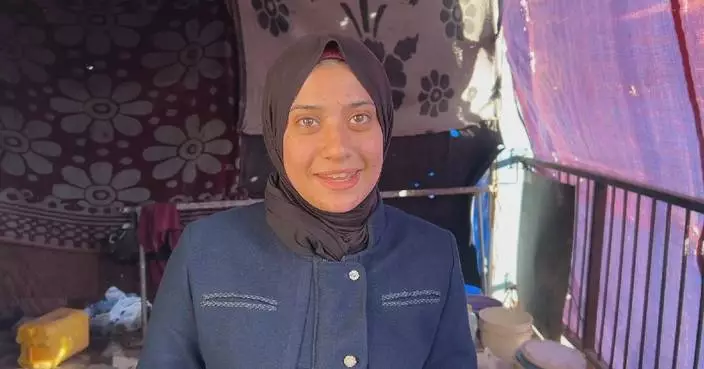 Young Gazan woman says her new year wish is to gain access to international aid