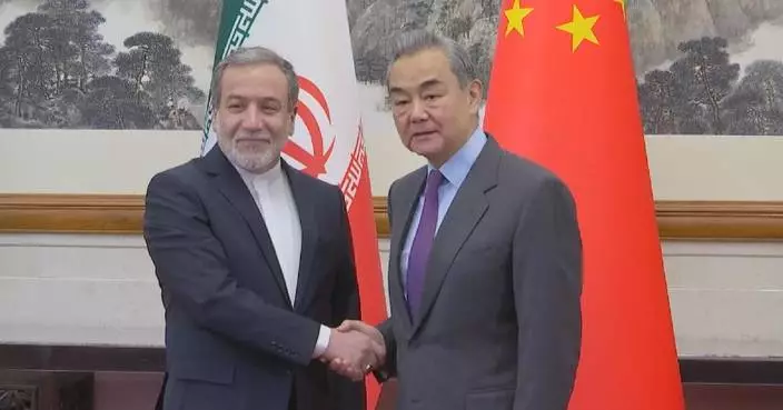 Chinese foreign minister meets Iranian counterpart in Beijing