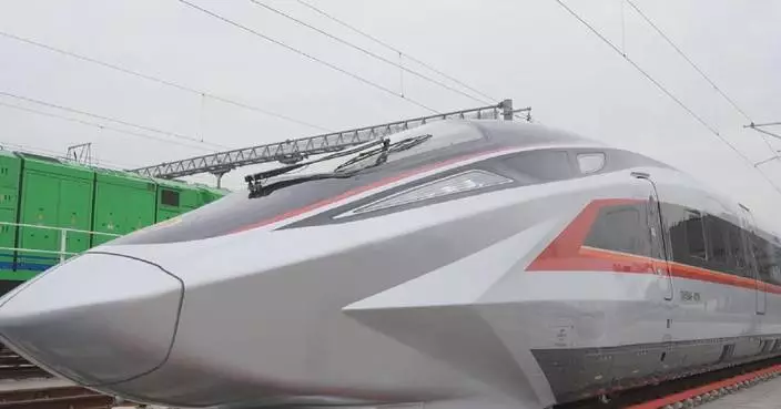 China&#8217;s CR450 high-speed train marks breakthrough in commercial speed trial