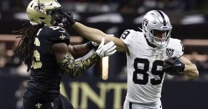 Raiders TE Brock Bowers could be Offensive Rookie of the Year &#8212; in a different season