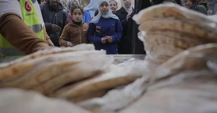 Palestinian refugees return to Yarmouk amid questions about their place in the new Syria