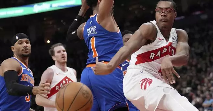 Towns has 24 points and 15 rebounds as Knicks beat Raptors 113-108 for fifth win in six games