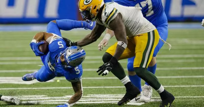 Packers are swept by rival Lions after defense can&#8217;t come up with a big play