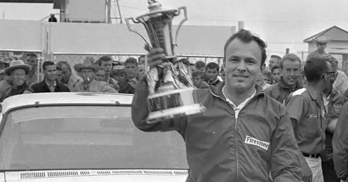 Fred Lorenzen, a NASCAR Hall of Famer and the 1965 Daytona champion, dies at 89