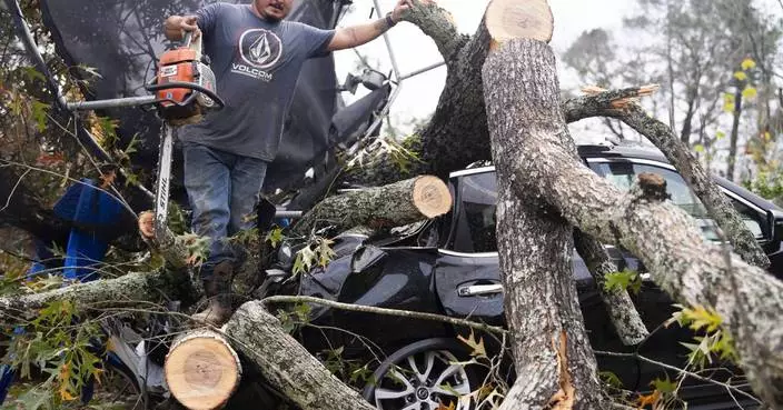 Tornadoes touch down around Houston, killing 1