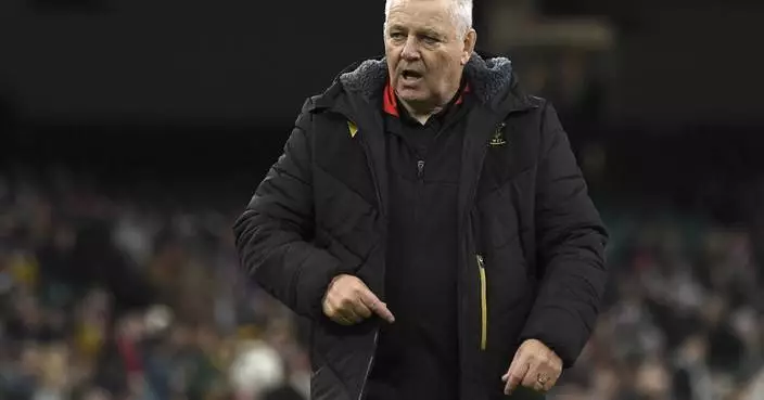 Warren Gatland remains as the Wales coach after review of winless year