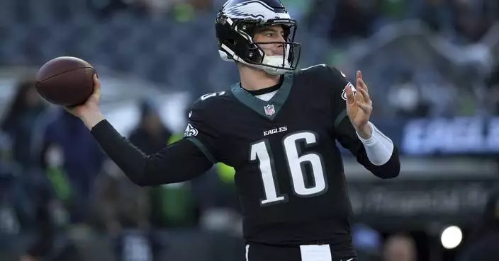 Barkley and Hurts sit as the Eagles tune up for the postseason with a 20-13 win over the Giants