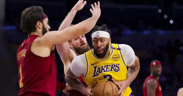 Lakers star Anthony Davis sits out against Portland to rest sprained left ankle