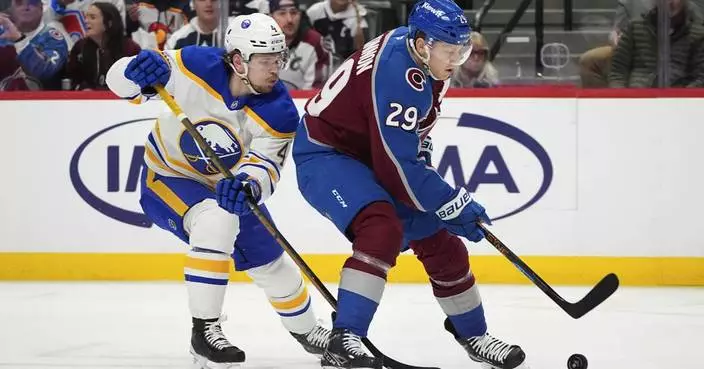 Toews scores in overtime, Avalanche overcome 3-goal deficit to beat Sabres 6-5