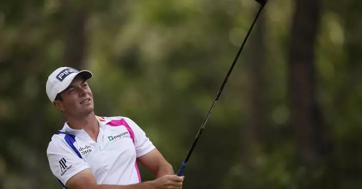 Viktor Hovland comes off a 4-month break in search of his swing and breaks a toe in Hawaii