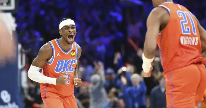 Gilgeous-Alexander scores 33 as Thunder rally past Knicks 117-107 for 14th straight win