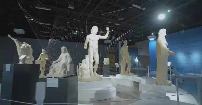 Ancient Greek-Roman sculpture exhibition immerses visitors in artistic feast