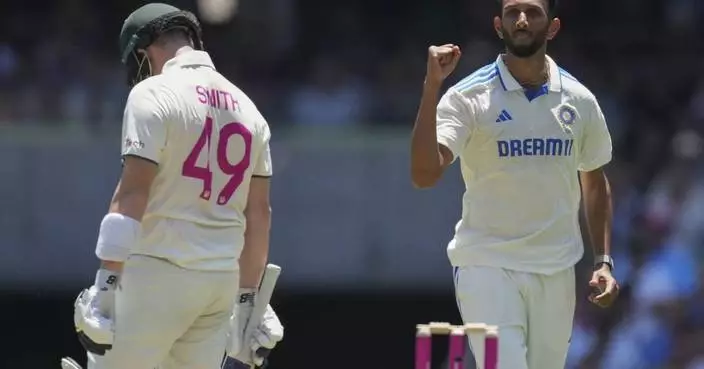 Wickets fall at SCG as Australia 101-5 at lunch on Day 2 of 5th test against India