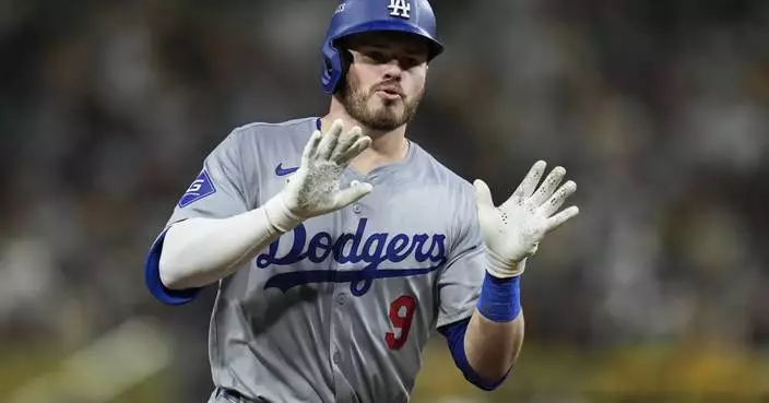 Dodgers trade Gavin Lux to Reds after signing South Korean infielder Hyeseong Kim