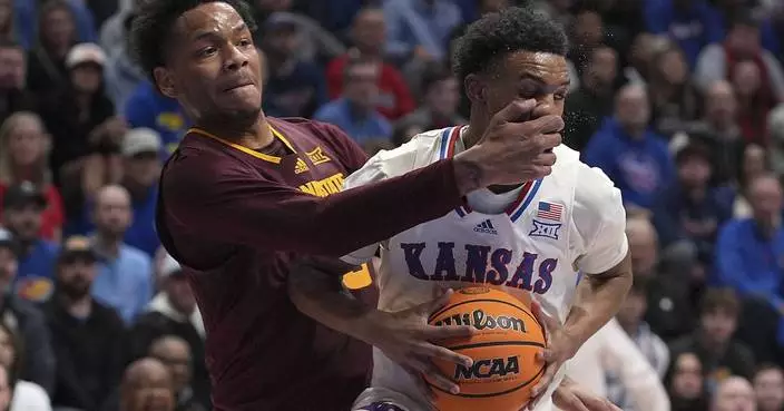 No. 11 Kansas shuts down Arizona State in 2nd half to win 74-55