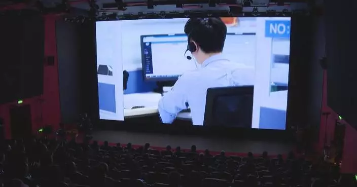 Documentary &#8220;Hotline Beijing&#8221; launched, wins high comments