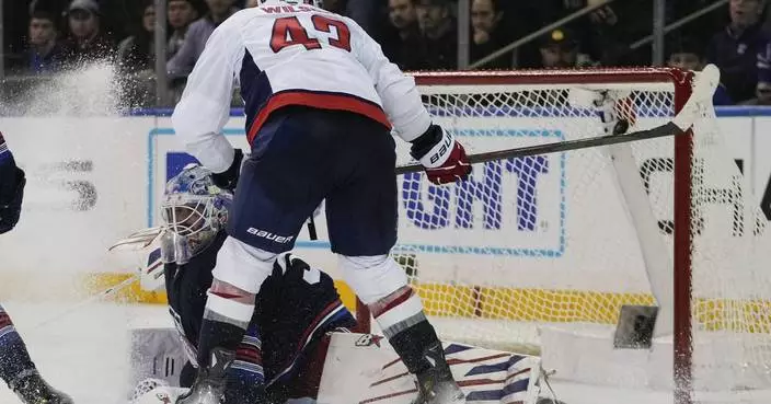Ovechkin gets No. 885, Wilson scores in OT as Capitals beat Rangers 3-2
