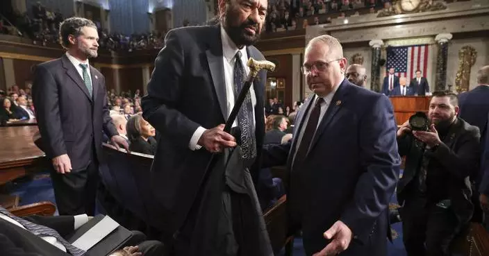 The House censures Democratic Rep. Al Green for disrupting Trump&#8217;s joint address to Congress