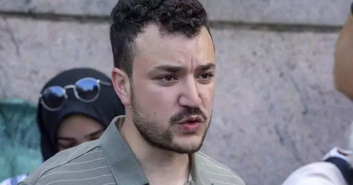 Columbia grad student&#8217;s detention will stretch on as lawyers spar over Trump&#8217;s plan to deport him