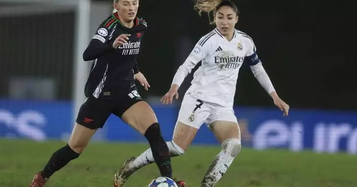 &#8216;Easier on a golf course than on rocks&#8217;: Arsenal women&#8217;s coach addresses field concerns
