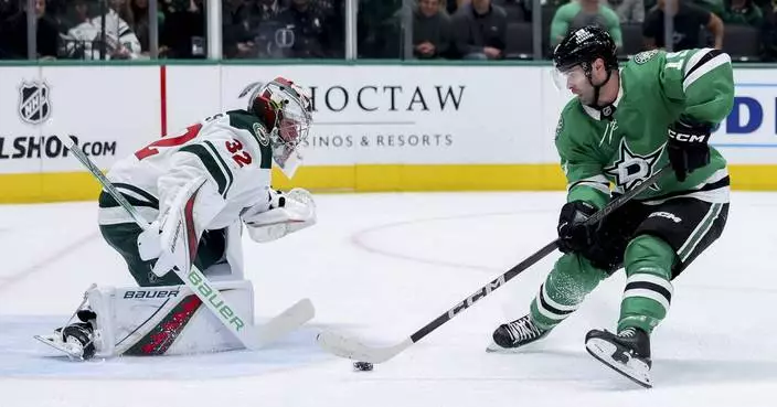 Stars score twice in a minute to beat Wild