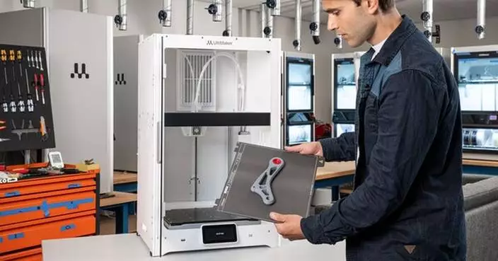 UltiMaker Unveils the UltiMaker S8, Engineered for Enhanced Productivity and Precision