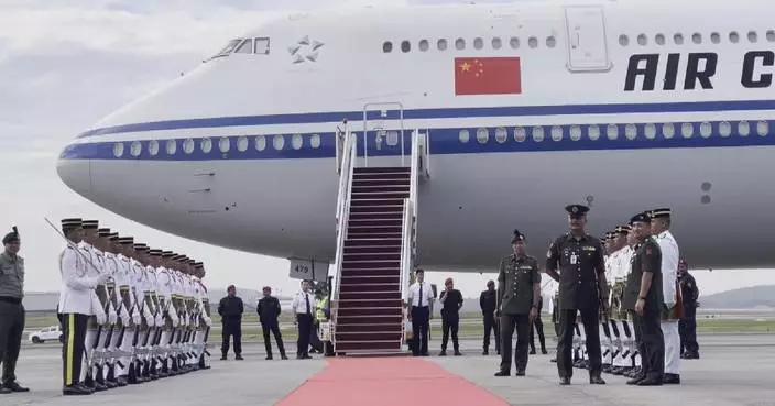 Xi leaves Malaysia after state visit