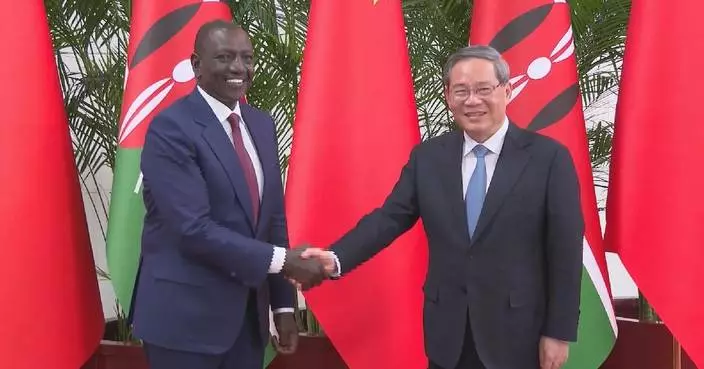 Chinese premier meets with Kenyan president in Beijing