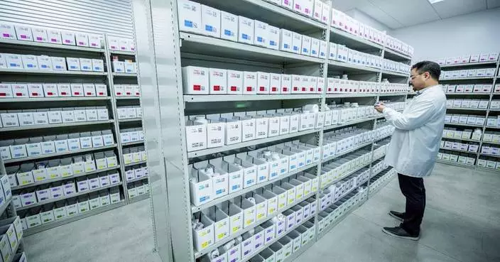 More pharmacies offer to speed prescription deliveries to customers