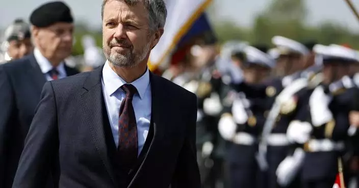 Danish king will visit Greenland to meet with its new leader