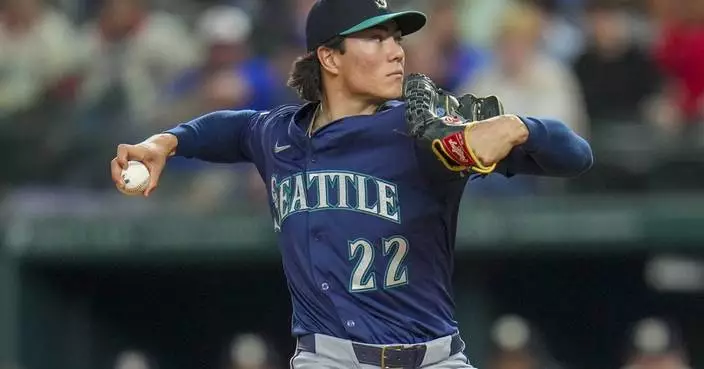 Raleigh homers twice, struggling Rangers held to three hits in Mariners&#8217; 13-1 win