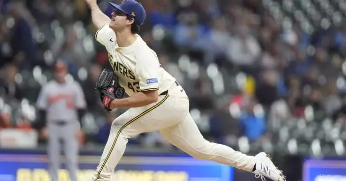 Henderson works 5 shutout innings as the Brewers win 5-2 to extend Orioles&#8217; skid to 8 games