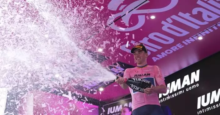 Pedersen makes it 3 wins out of 5 at Giro d&#8217;Italia to extend his overall lead
