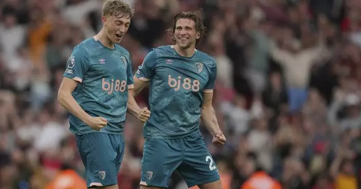 Real Madrid signs Spain defender Dean Huijsen from Bournemouth