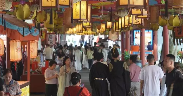 Hengdian film studios bring history alive for Chinese May Day holiday makers