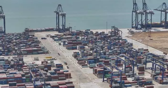 Chinese foreign trade firms step up efforts to stay competitive in global markets