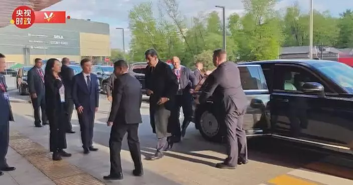 Xi meets Venezuelan president in Moscow
