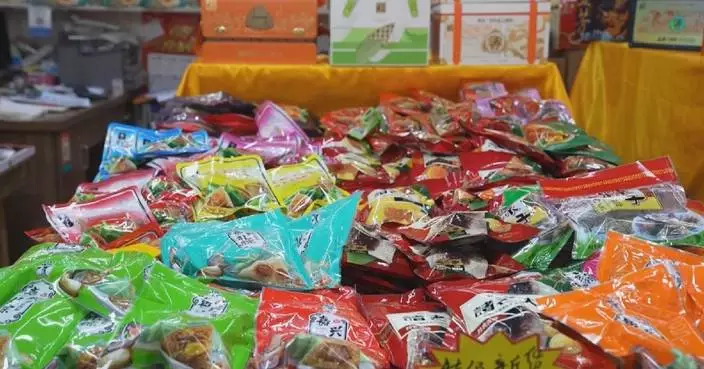 Sales of traditional delicacy on rise as Dragon Boat Festival draws near