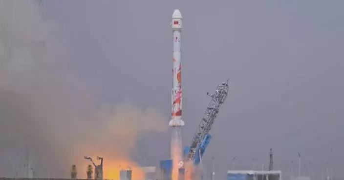 China&#8217;s commercial rocket sends six satellites into space