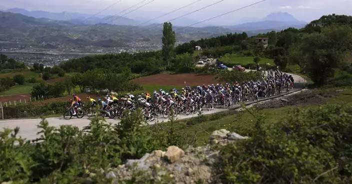 Pedersen wins opening Giro d&#8217;Italia stage in Albania and claims pink jersey