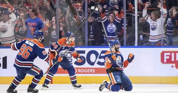 Henrique scores twice as the Oilers beat the Golden Knights 3-0 in Game 4 of playoff series